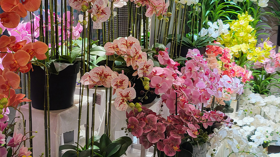 9 Flores Artificiales Una Solución Rentable para una Belleza Duradera-01.jpg 